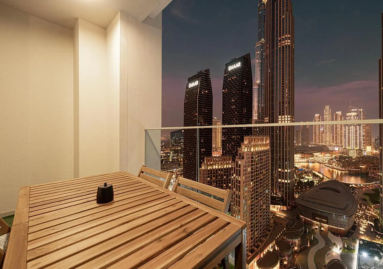 Downtown - 4Br - Burj Khalifa & Fountain View Apartment Dubai 0*,  United Arab Emirates